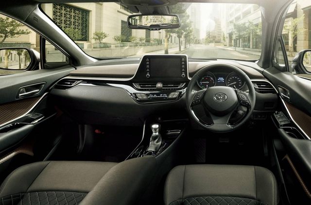 Кросовер Toyota C-HR отримав спортивну версію - фото 362327