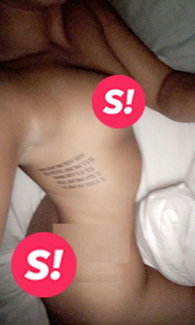 Хакери опублікували голі фото співачки Демі Ловато (18+) - фото 362465