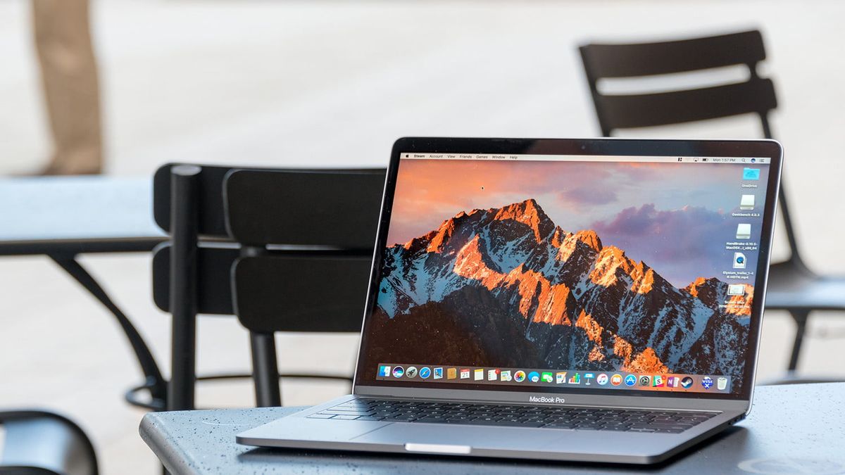 Новий MacBook Pro покажуть незабаром - фото 1