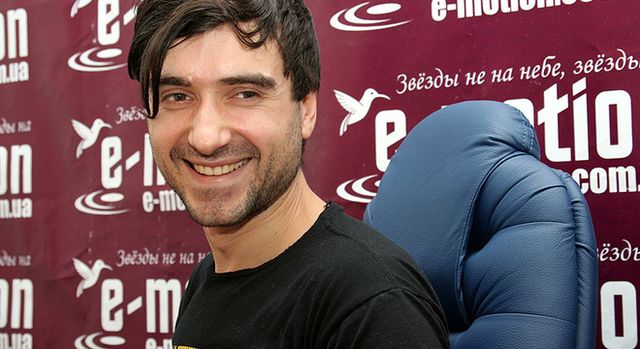 Найкучерявіші українські артисти: зіркова добірка до Дня кучерявих людей - фото 362551