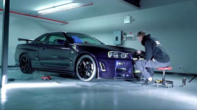 У мережі показали один з 18 рідкісних моделей Nissan - фото 362722