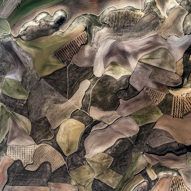 Не туристична Іспанія з висоти пташиного польоту: захопливі фото - фото 362805