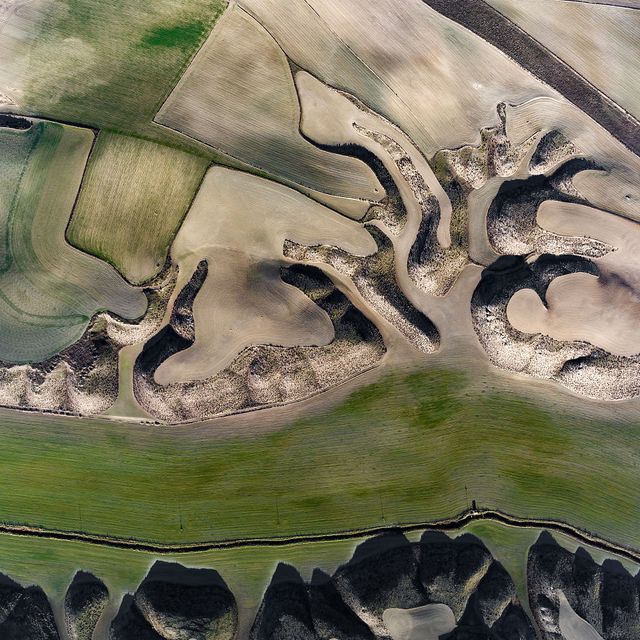 Не туристична Іспанія з висоти пташиного польоту: захопливі фото - фото 362807