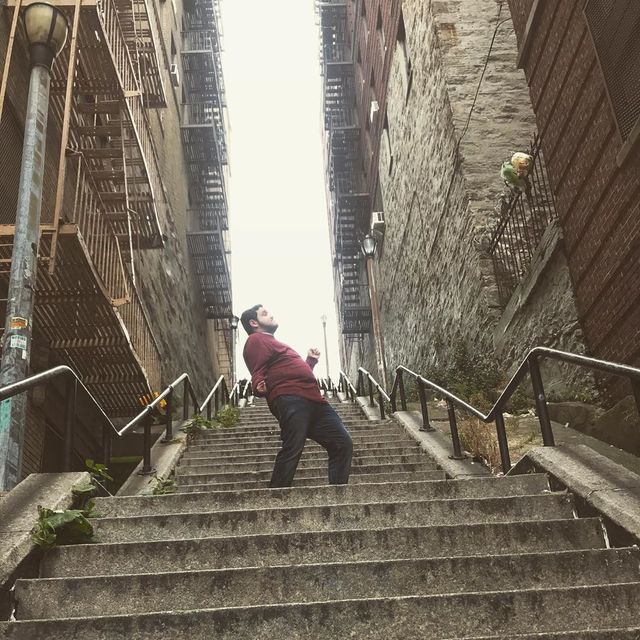 Сходи з Джокера: непримітну локацію Бронкса наповнили туристи і блогери (фоторепортаж) - фото 362816