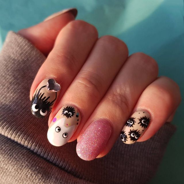 Манікюр на Хеловін 2020: модні тренди дизайну нігтів у фото - фото 363087