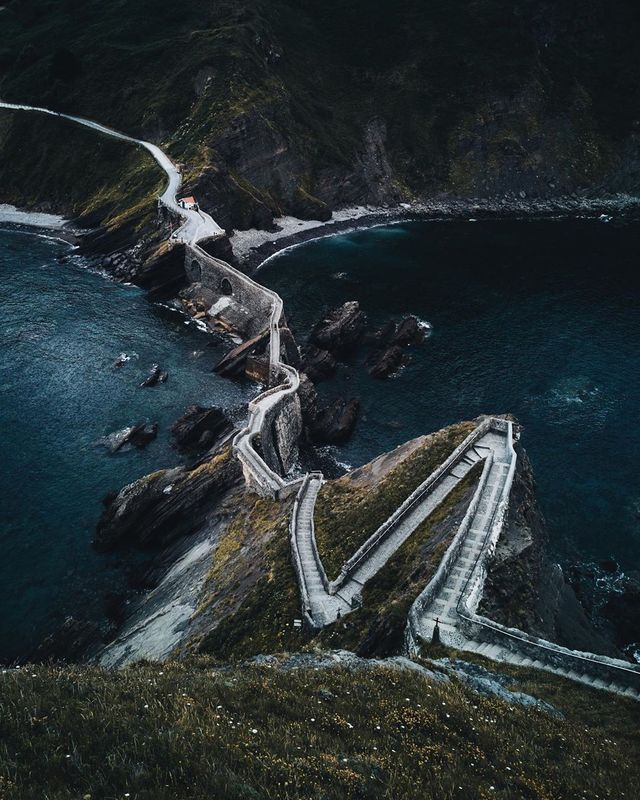 Німецький блогер підкорює мереж своїм мандрівками: фото - фото 363281