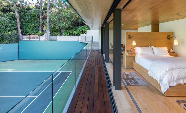 Будинок Дженніфер Еністон і Бреда Пітта продається за шалену суму: розкішні фото - фото 363536