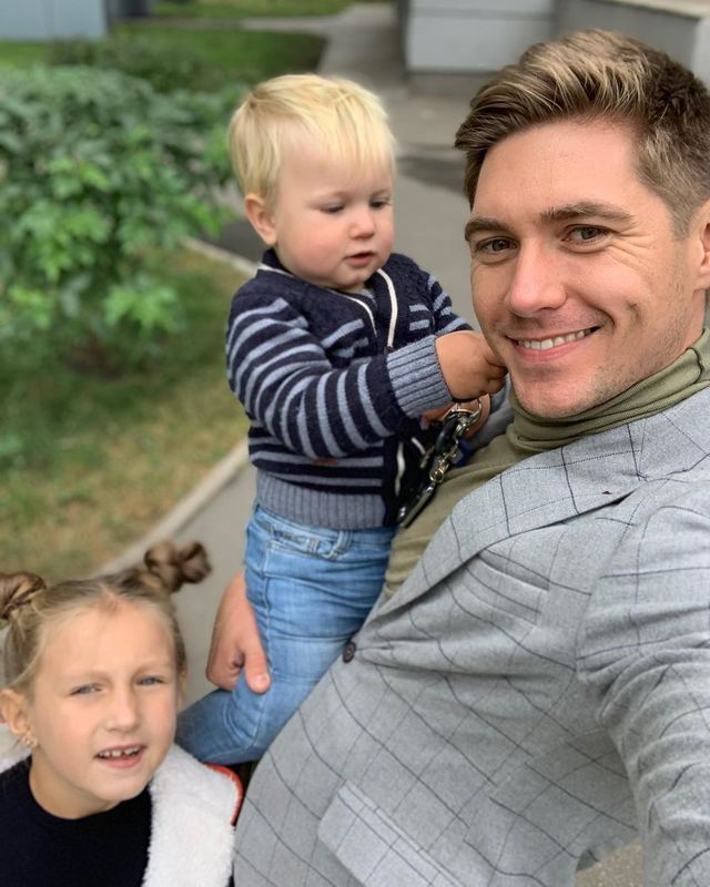 Володимир Остапчук розлучається з дружиною після 12 років шлюбу - фото 363743