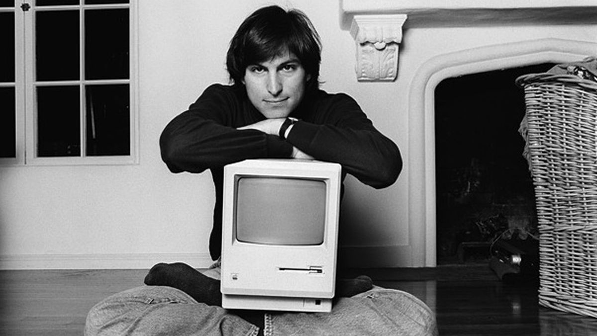 Що значить буква "i" в словах iPod, iPhone та iPad?