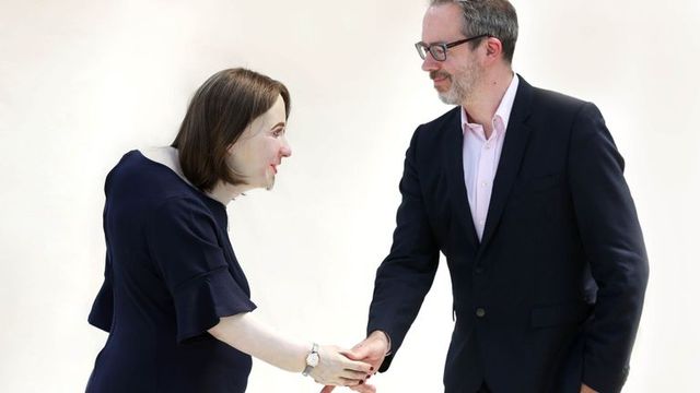 Учений показав, як будуть виглядати офісні працівники через 20 років - фото 364042