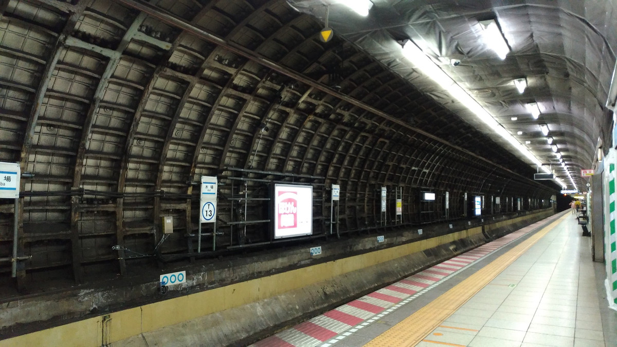 Японське метро - фото 1