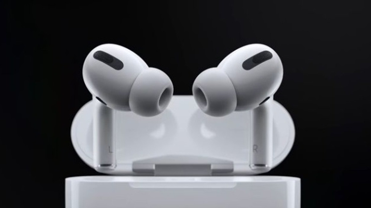 AirPods Pro - фото 1