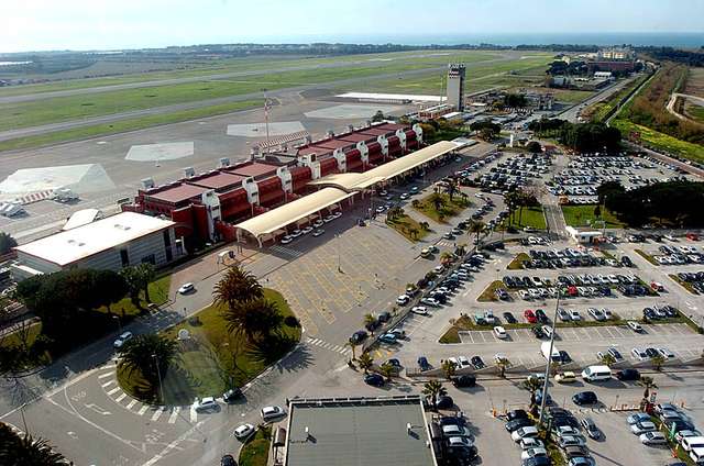 Аеропорт Ламеція-Терме (Італія) - фото 364632