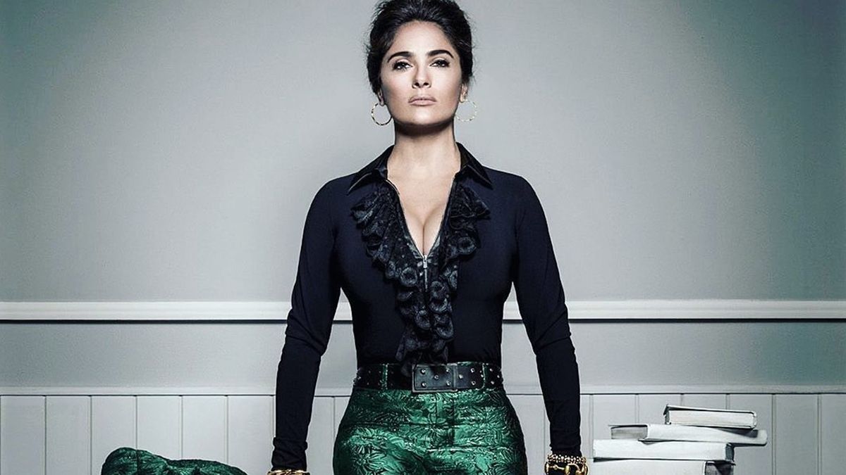 53-річна Сальма Хайєк підкорила шанувальників сексуальними фото