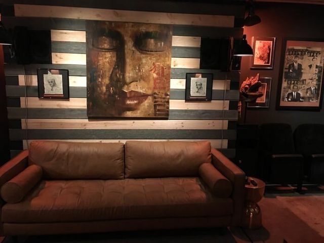 Дизайнер звів дім своєї мрії з вантажних контейнерів (фото) - фото 365428