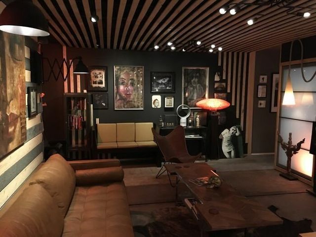 Дизайнер звів дім своєї мрії з вантажних контейнерів (фото) - фото 365431