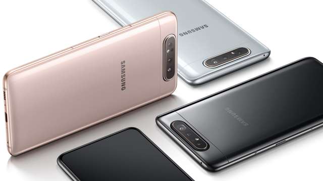 Samsung Galaxy A80 – селфі на всі боки - фото 365809