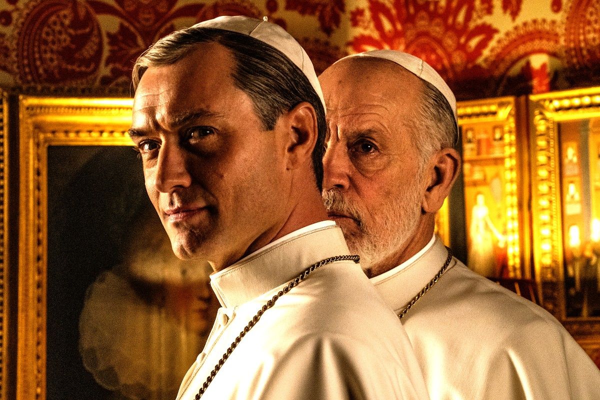 Зіркове життя Папи Римського: трейлер серіалу "Новий папа" з Джудом Лоу