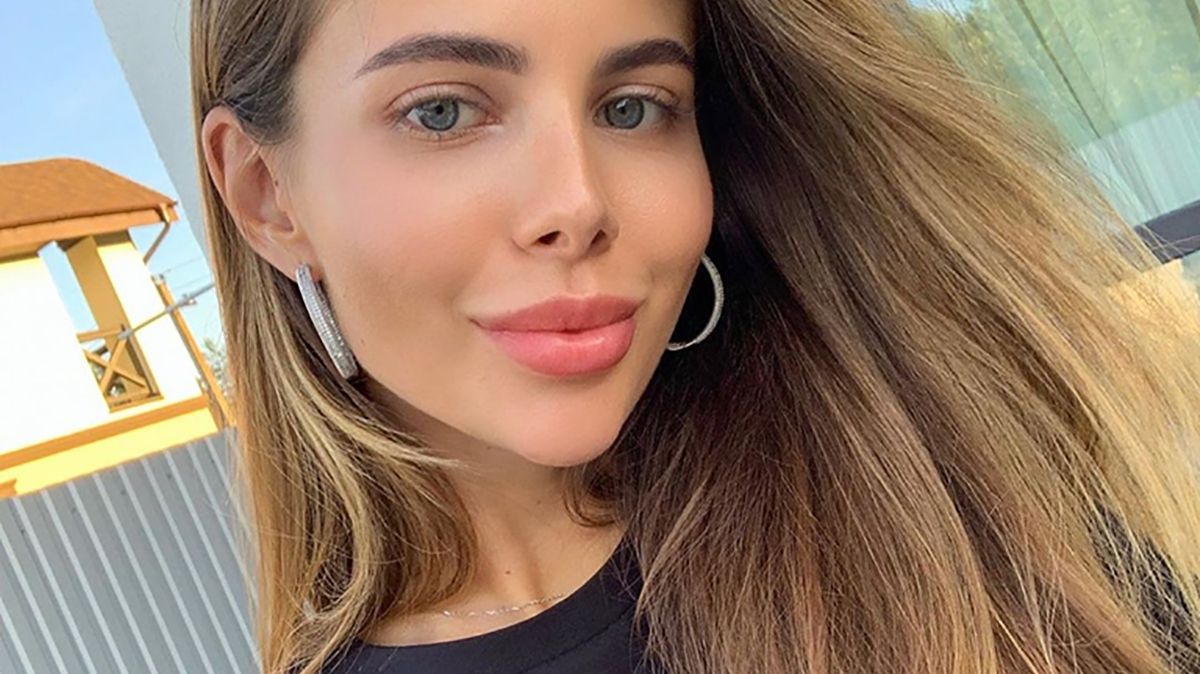 Дружина ексворотаря Динамо підірвала мережу пікантним знімком