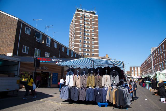 Реальне життя на околицях Лондона: захопливі фото - фото 366197