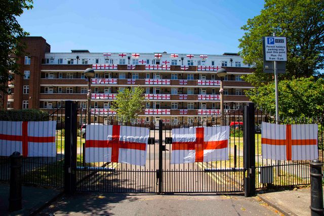 Реальне життя на околицях Лондона: захопливі фото - фото 366206