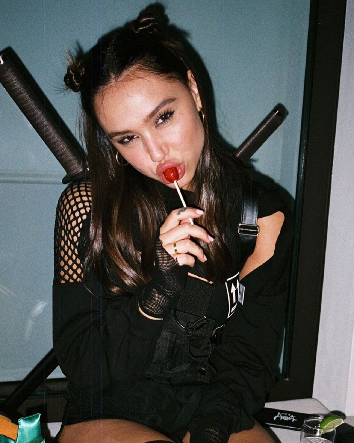 Алексіс Рен роздяглась на пляжі - фото 1