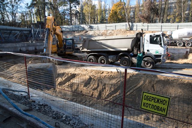 У мережі показали, як будують метро на Виноградар: фоторепортаж - фото 366366