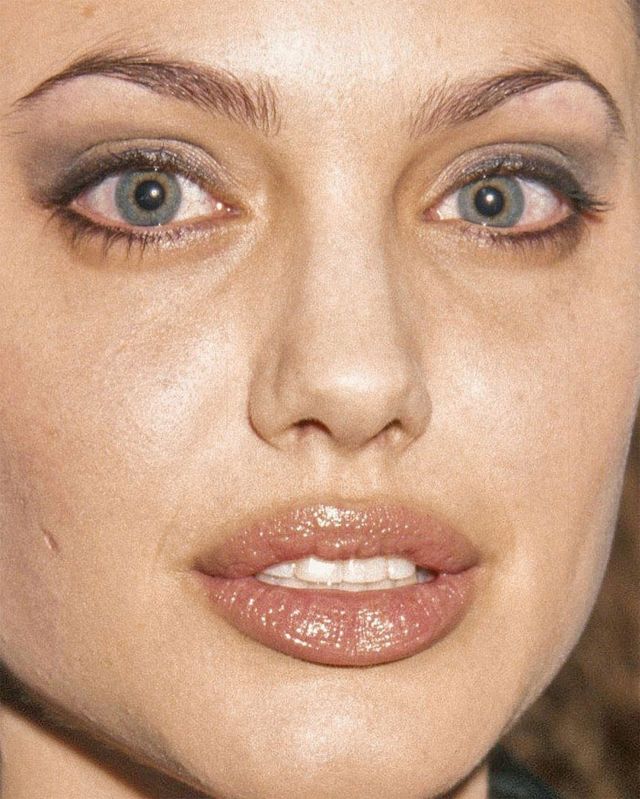 Зовсім не ідеальні: як виглядають зірки зблизька (фото) - фото 366411