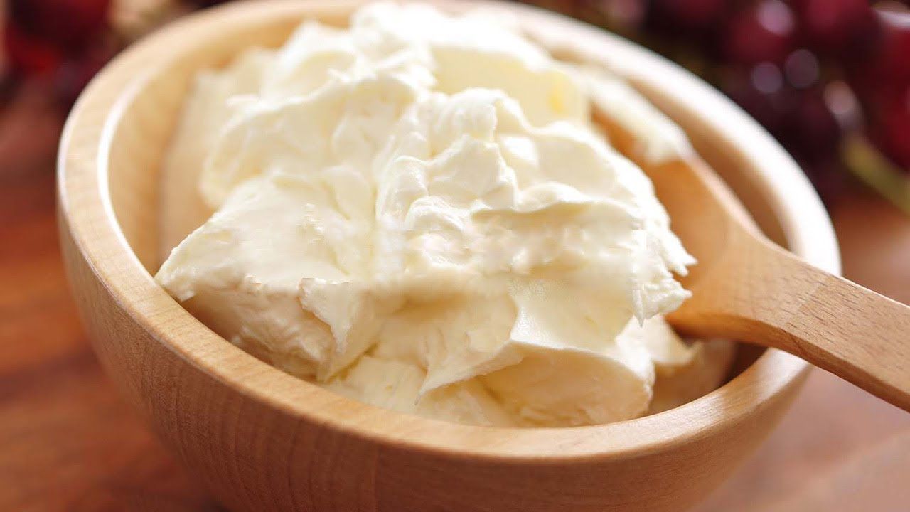 Заморозьте кефір або ряжанку на ніч: смачно, швидко і просто