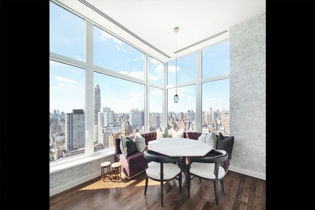 Дженніфер Лоуренс продає шикарний пентхаус на Манхеттені: розкішні фото - фото 366703