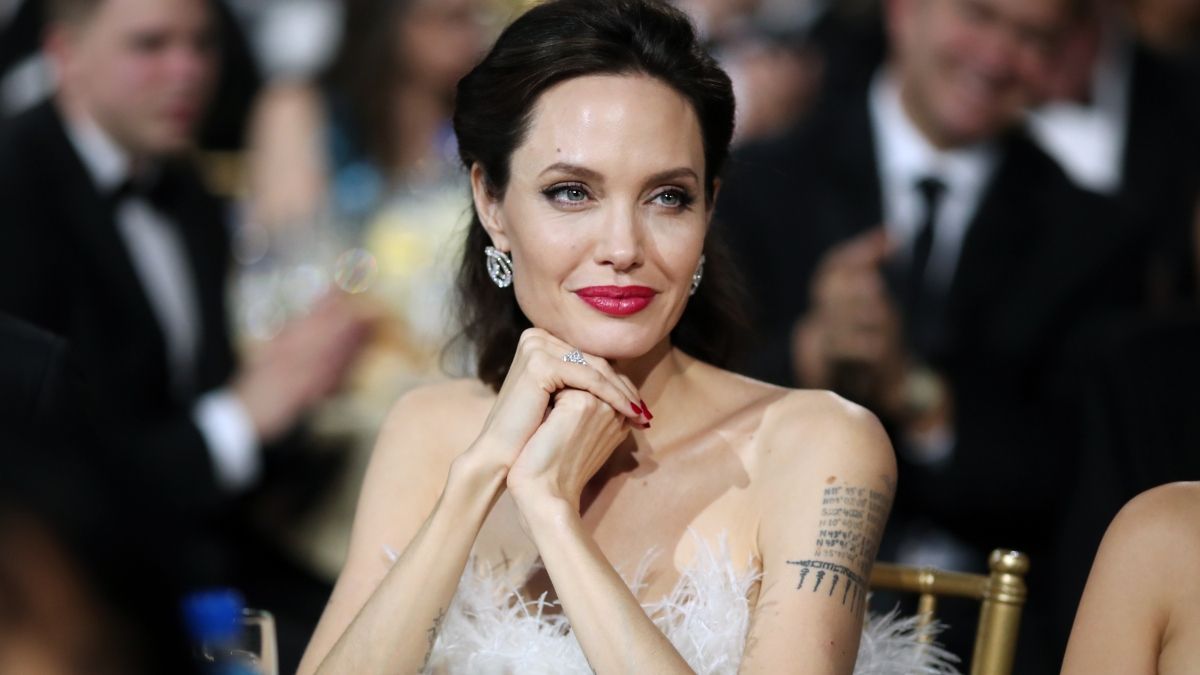 З'явилися перші фото Анджеліни Джолі з нового фільму Marvel