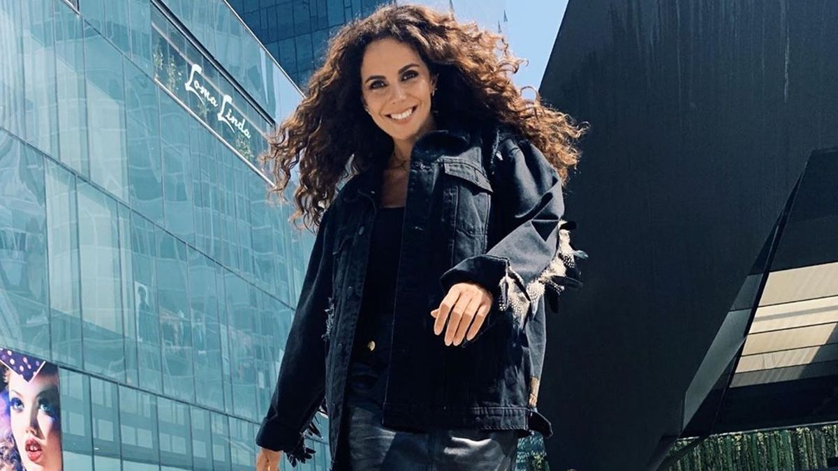 Настя Каменських заінтригувала мережу кадром з офісу Playboy