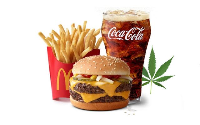 Американцеві в McDonald's випадково подали чай з марихуаною - фото 367099