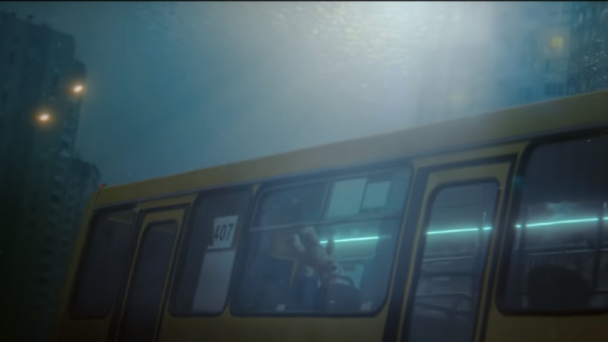Київ занурився під воду: у мережі показали нову видовищну рекламу PlayStation 4 - фото 1
