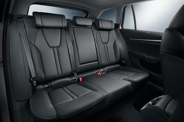 Характеристики Skoda Octavia 2020: головні фішки, якими вразила новинка - фото 367573