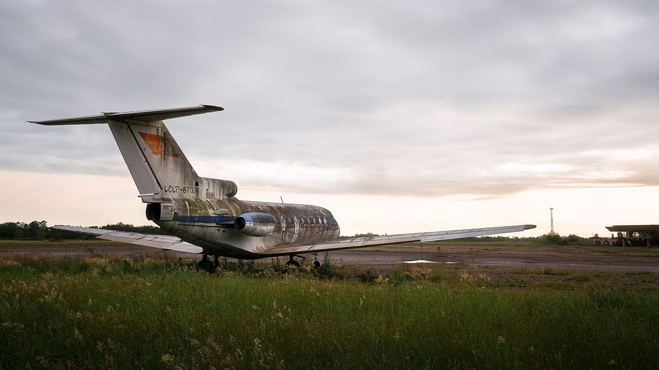 Як виглядає аеропорт, покинутий 25 років тому