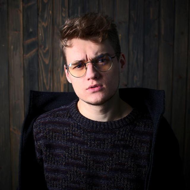 Перші ластівки: які актори зіграли головні ролі в серіалі - фото 367678