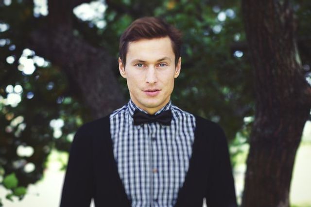 Перші ластівки: які актори зіграли головні ролі в серіалі - фото 367741