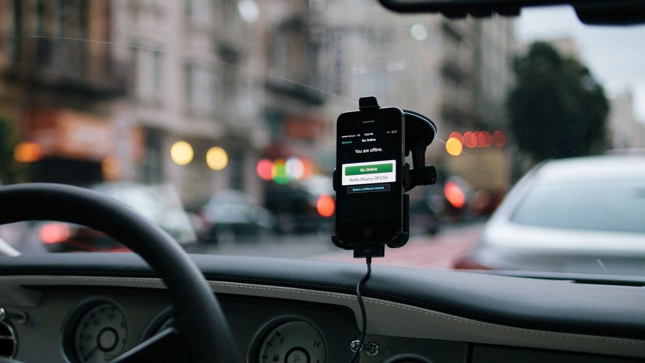 СМС від МВС: порушникам ПДР почнуть приходити оповіщення