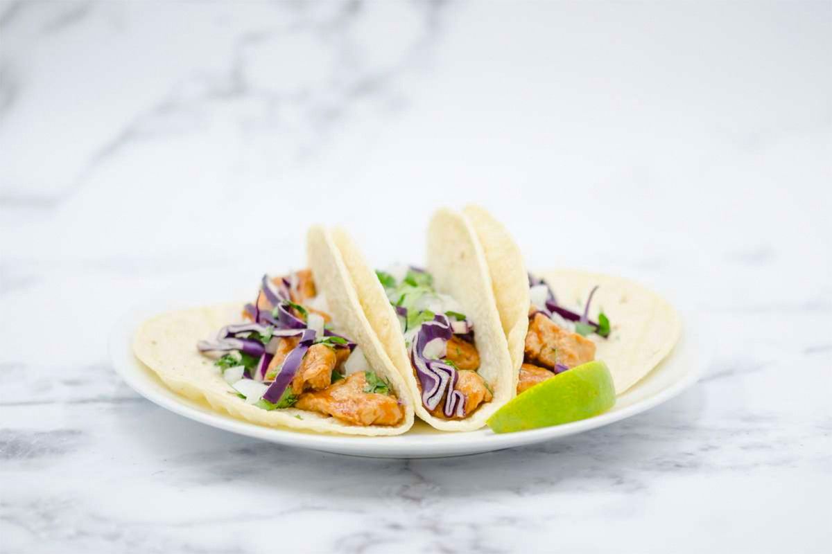 У США створили м'ясо з повітря, яке можуть їсти вегани