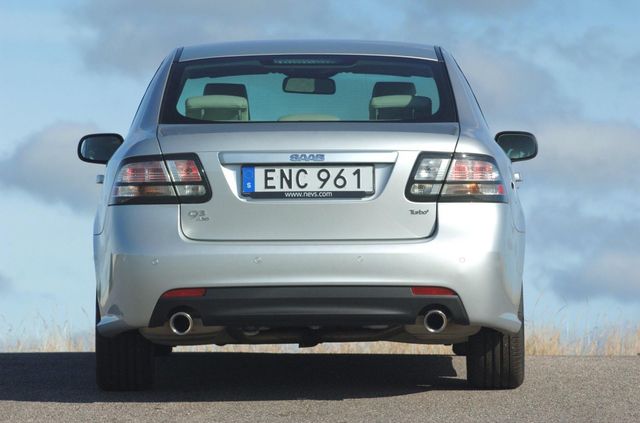 Останній справжній Saab продали за мільйон гривень - фото 368594