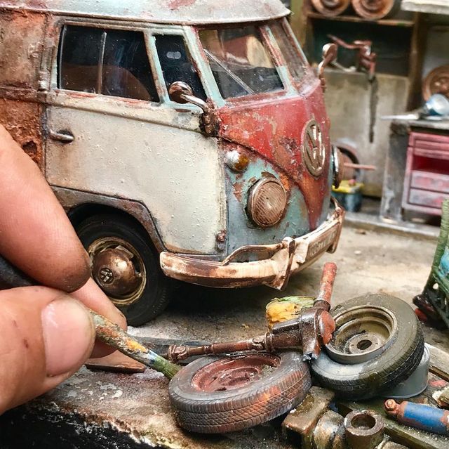 Художник створює вражаючі мініатюри авто, які змушують придивитись - фото 368825