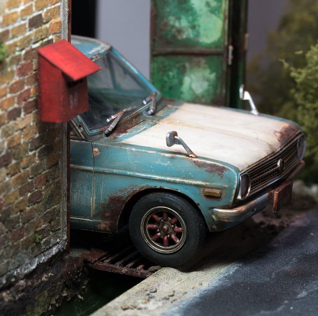 Художник створює вражаючі мініатюри авто, які змушують придивитись - фото 368827