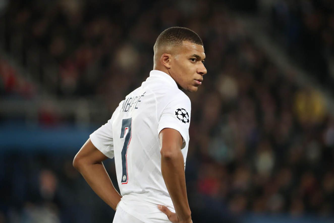 Названо 100 найдорожчих футболістів світу: Роналду поза першою двадцяткою!