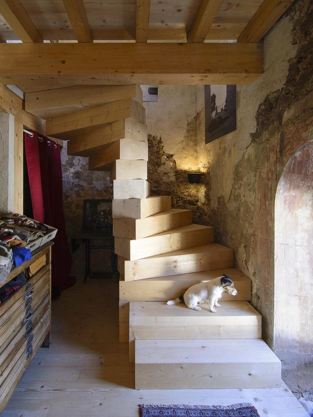 Іспанці перетворили стару церкву у сучасне помешкання: фото - фото 369057