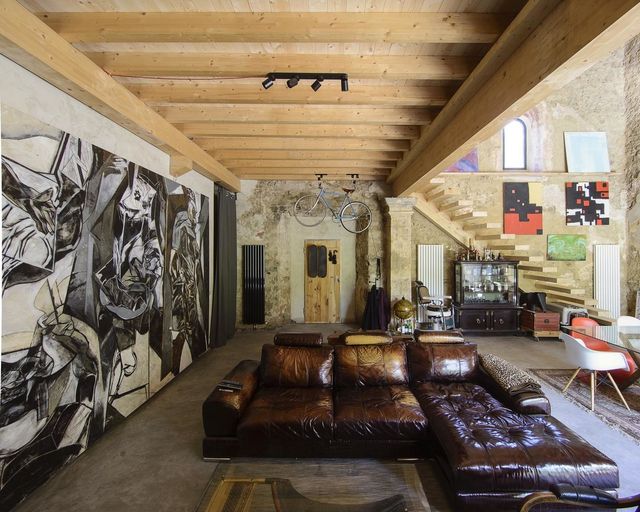 Іспанці перетворили стару церкву у сучасне помешкання: фото - фото 369058