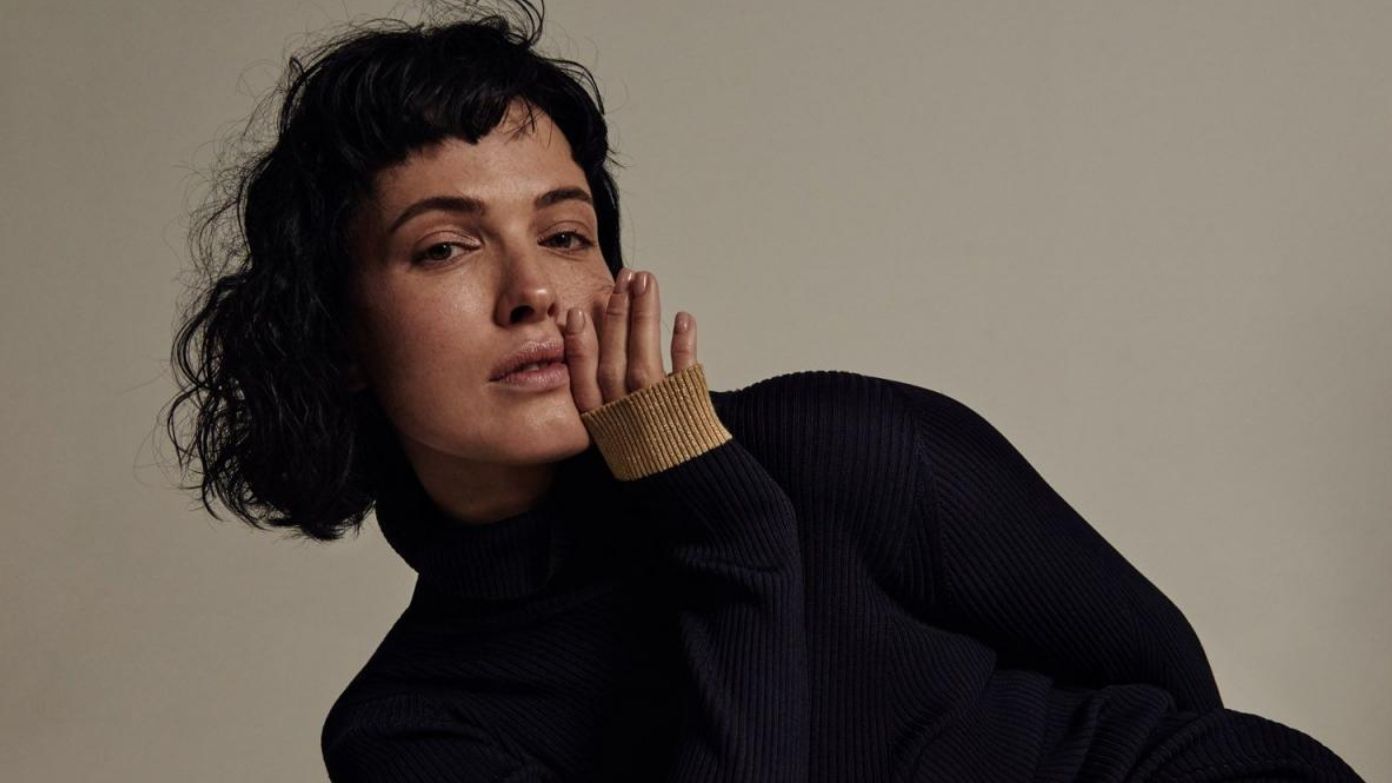 Гаряча Даша Астаф'єва стала діджеєм і завела публіку