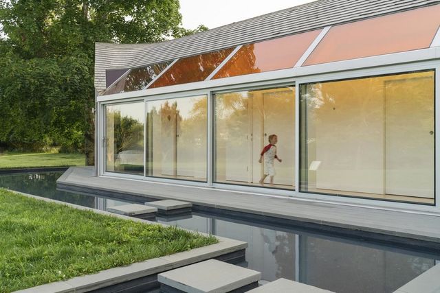 Американці створили незвичайний дім-кокон: яскраві фото - фото 369616