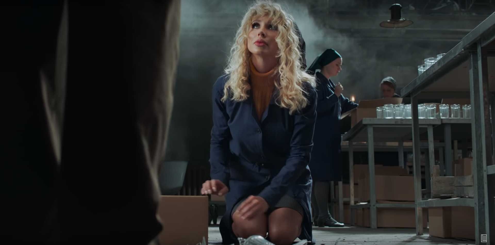 Тілль Ліндеманн показав епічний кліп Frau & Mann з Лободою