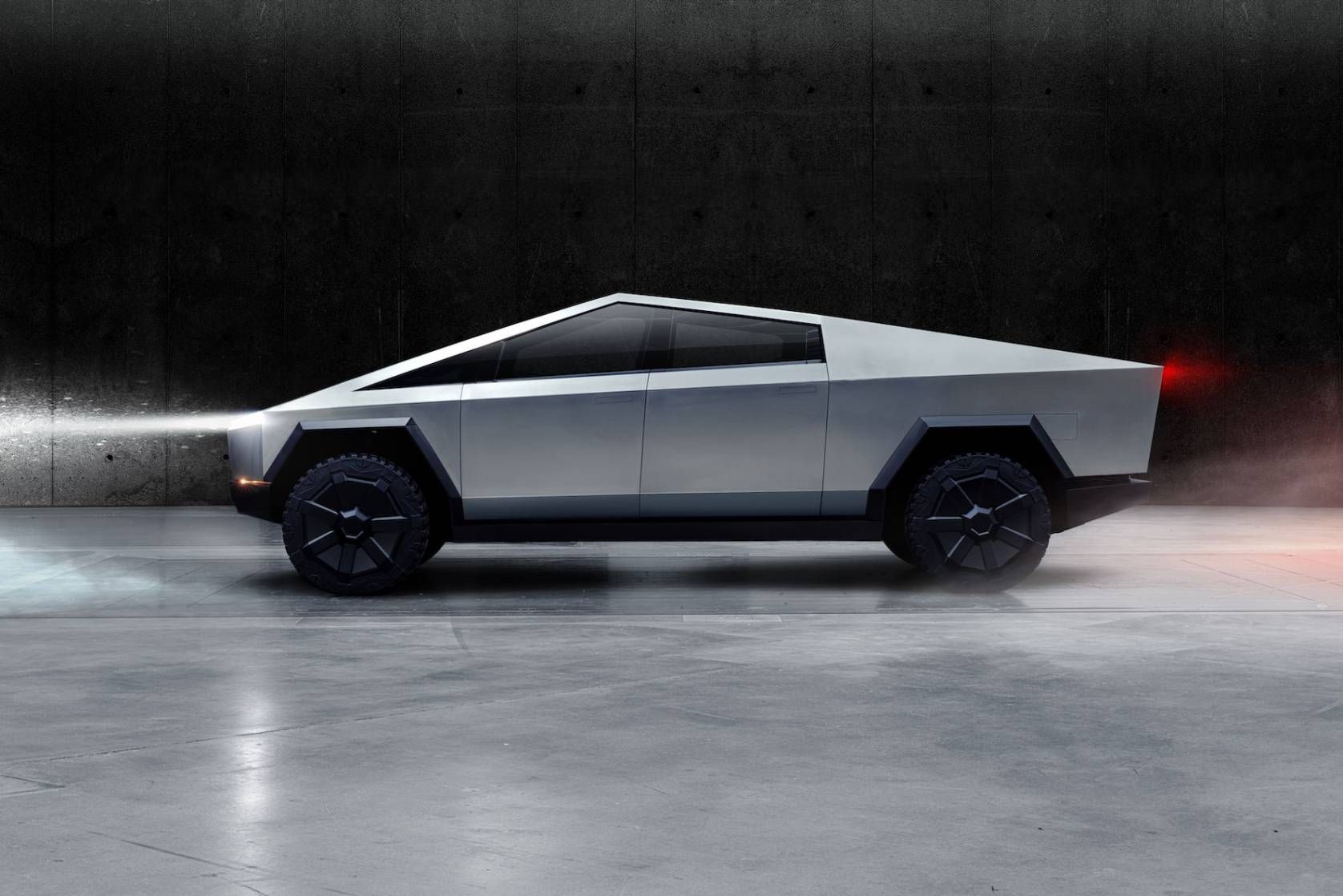 Cybertruck зіграв злий жарт з Ілоном Маском - фото 1